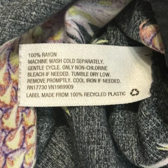 ORIGINAL USE Big& Tall Short Sleeve Button Down Top - Picture 5 of 6